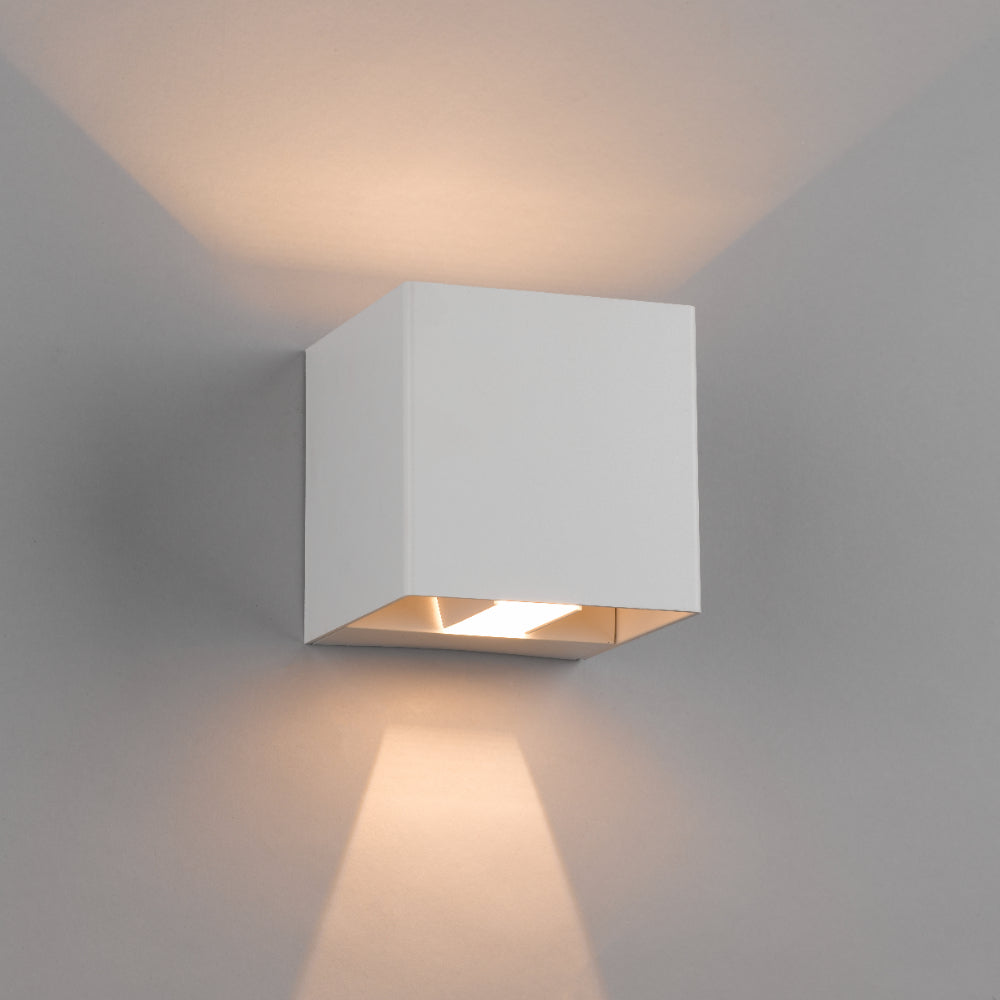 Flip Exterior Wall Lamp