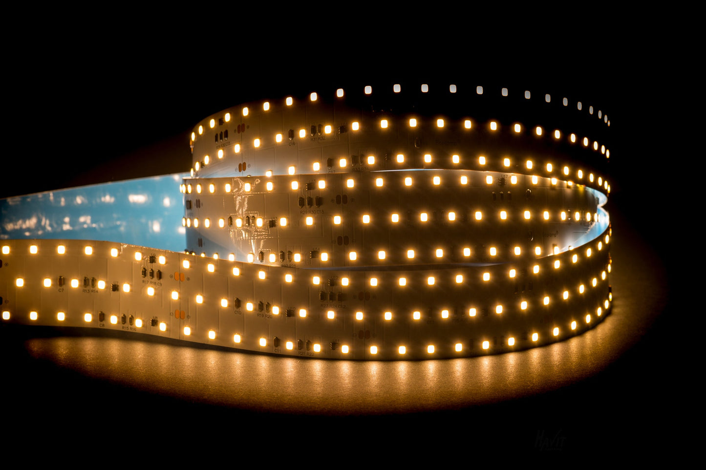 46w 2835 Strip Lighting - IP20 / Metre HV9783-IP20-252-3k