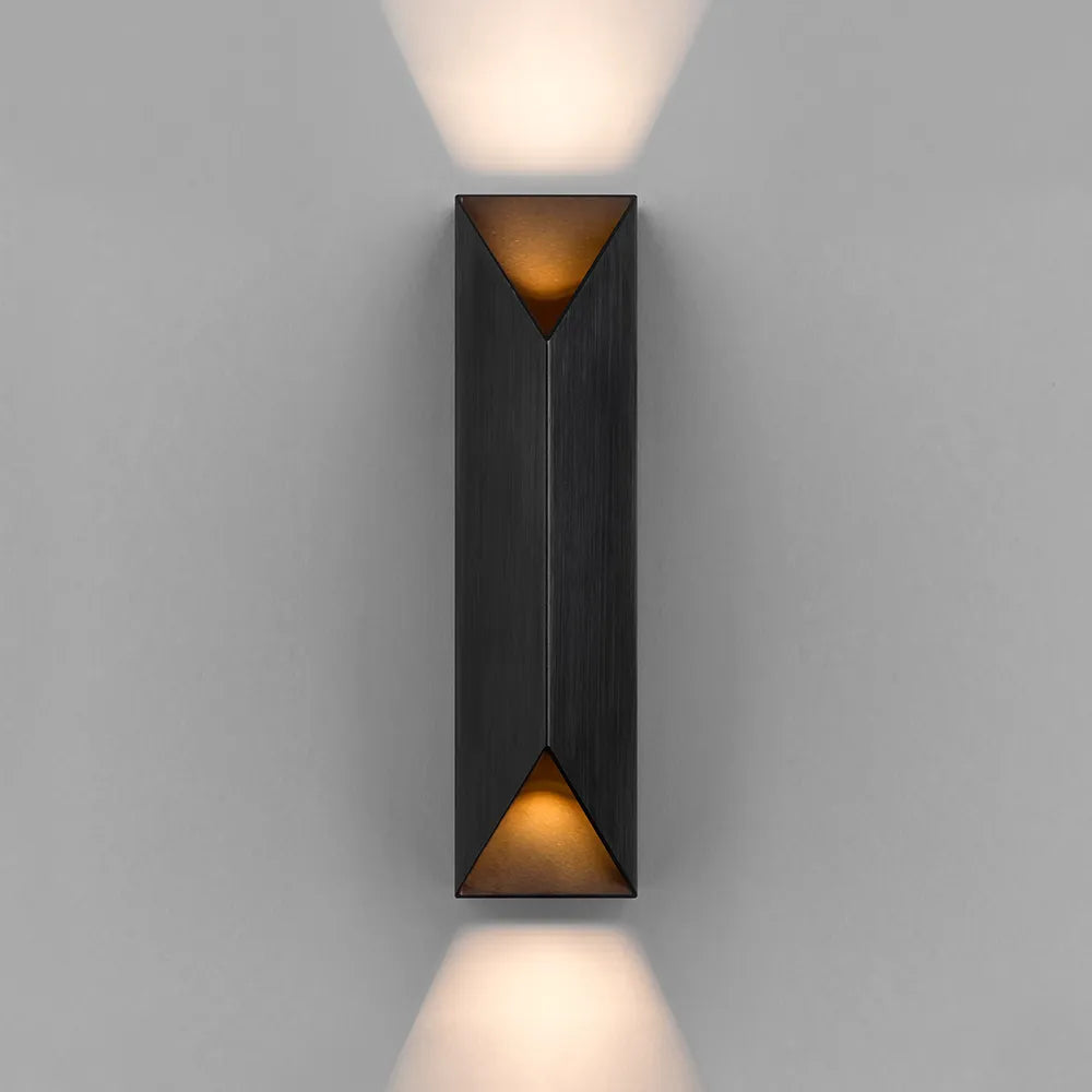 Chaska Wall Light