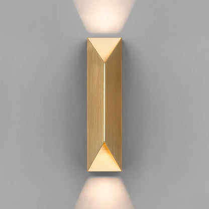 Chaska Wall Light
