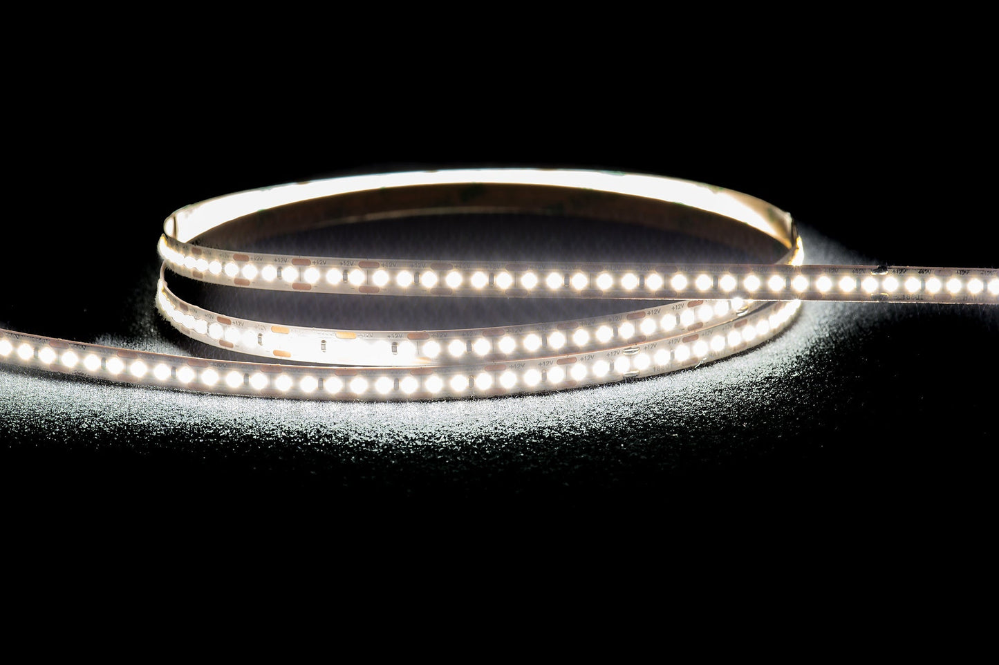 9.6w DC 180LED IP20 Super Efficiency LED Strip