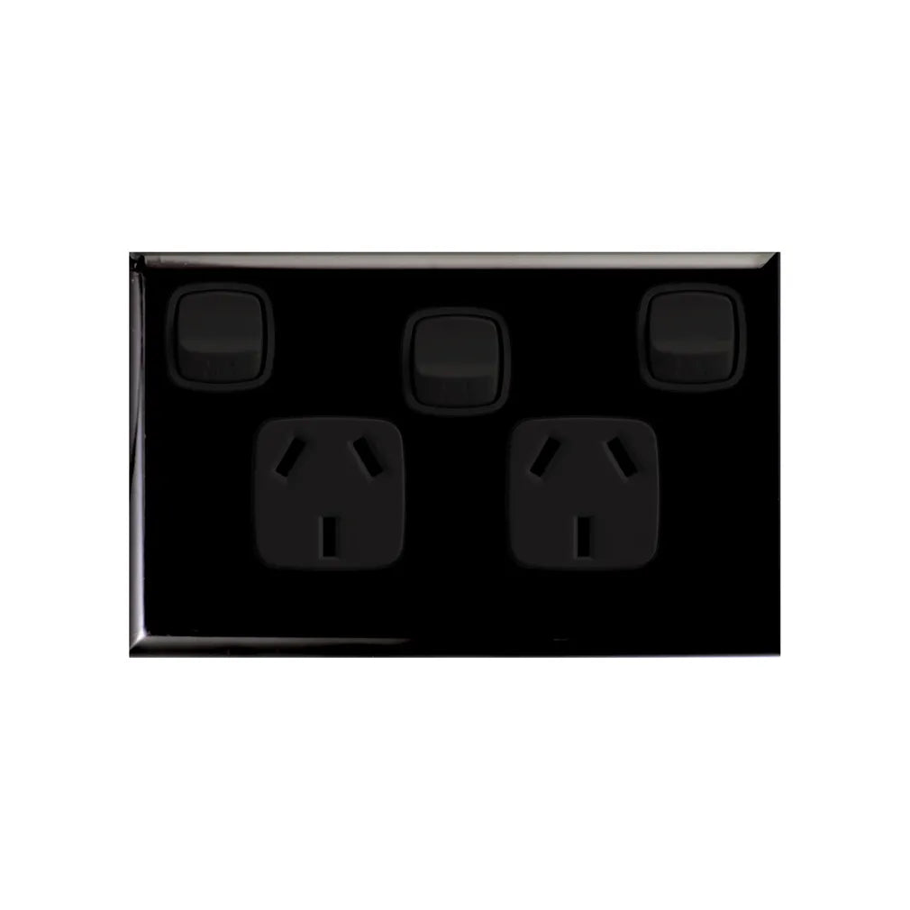 Excel 10A 1-Gang Extra-Switch Powerpoint - Black