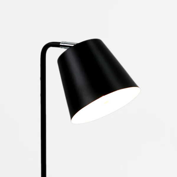 Mak USB Table Lamp