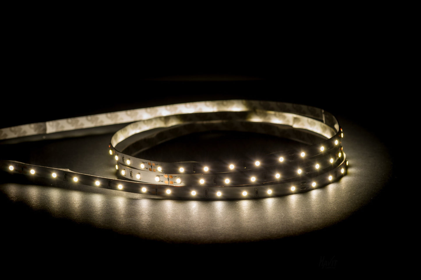 4.8w 2835 Strip Lighting - IP20 Per Metre HV9722-IP20-64-5k