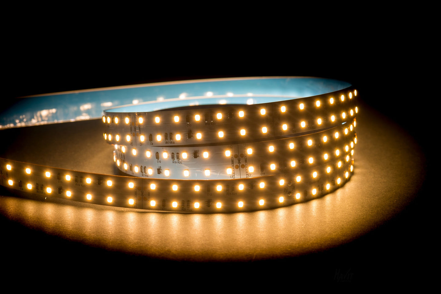 32.6w 2835 Strip Lighting - IP20 / Metre HV9783-IP20-168-3k