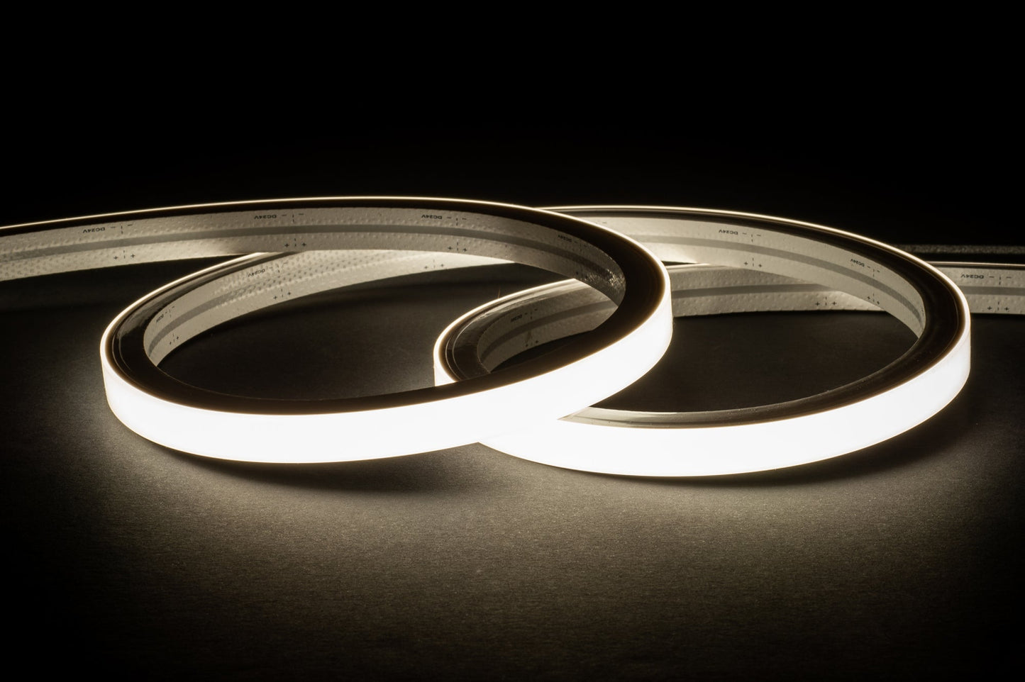 Haviflex Flexible LED Strip 15mm X 15mm - Ip67/Metre HV9796-Ip67-200-4k