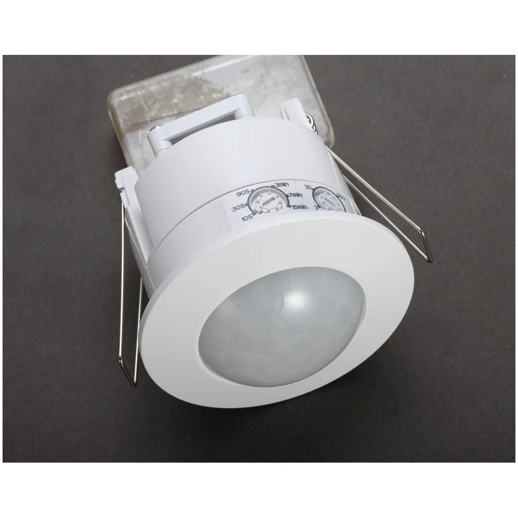 SENS003: Infrared Recessed Motion Sensors IP20