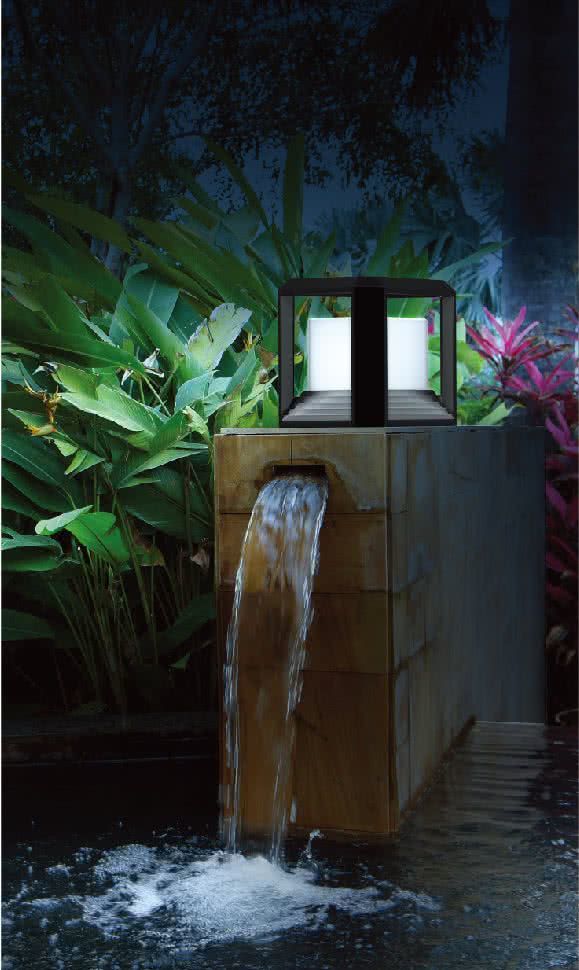 Rubik 20w LED Outdoor Pillar Mount Light